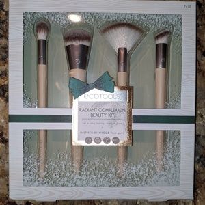 Ecotools Complexion Makeup Brush Set NWT